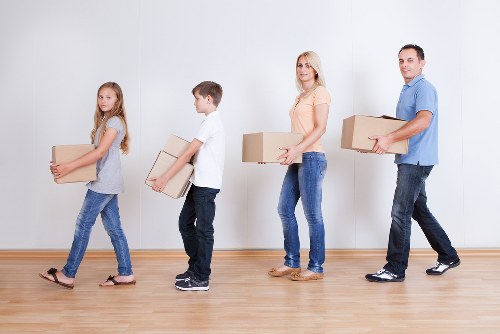 Removal van service supporting home and office moves around Barnsbury